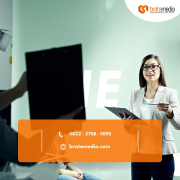 Anggaran Layanan Pembuatan Situs Web Presentasi 2024